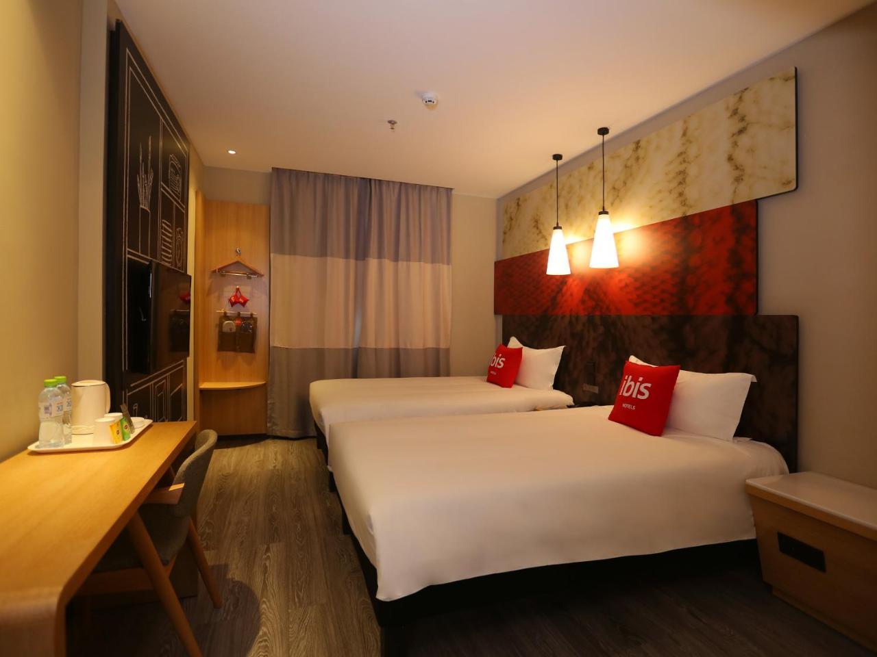 Ibis Haikou Injoy Plaza Hotel Kültér fotó